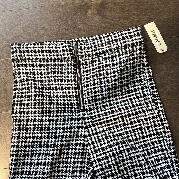High Waisted NEVER WORN Houndstooth Pants - Garage - Size S - Picture 2 of 5